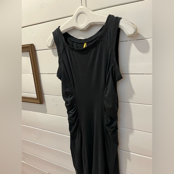 LOLË Black Sleeveless waist Ruched Dress size M - Picture 9 of 10